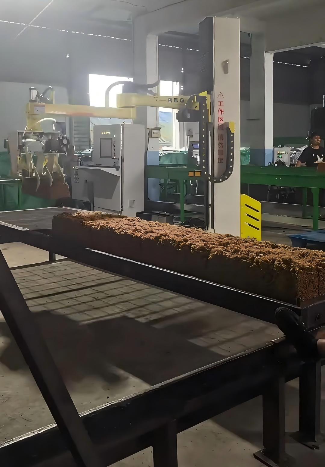郑州砖坯码垛机,建材码垛机案例,立柱重载码垛机,砖厂自动码垛